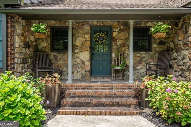 400 Race Horse Drive, Summerville, GA 30747