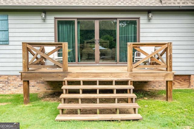 400 Race Horse Drive, Summerville, GA 30747
