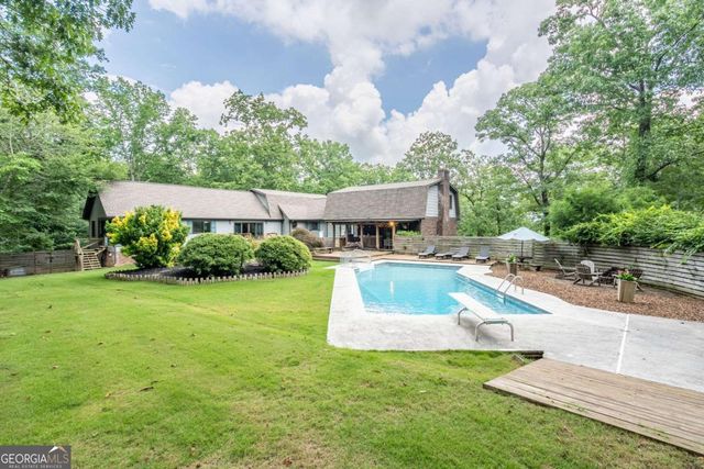 400 Race Horse Drive, Summerville, GA 30747