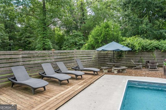 400 Race Horse Drive, Summerville, GA 30747