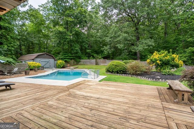 400 Race Horse Drive, Summerville, GA 30747