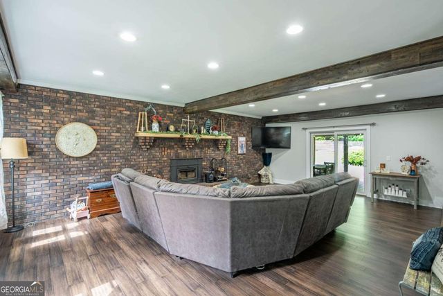 400 Race Horse Drive, Summerville, GA 30747