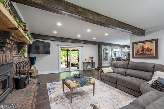 400 Race Horse Drive, Summerville, GA 30747