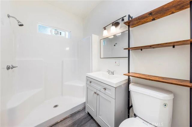 1631 Pine, Long Beach, CA 90813
