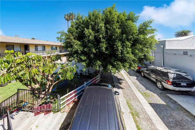 1631 Pine, Long Beach, CA 90813