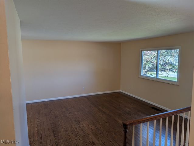 3258 Van Buren Drive, Brunswick, OH 44212