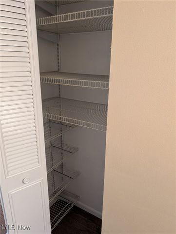 3258 Van Buren Drive, Brunswick, OH 44212