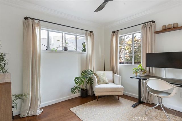 2207 - 2209 Apex Avenue, Los Angeles, CA 90039