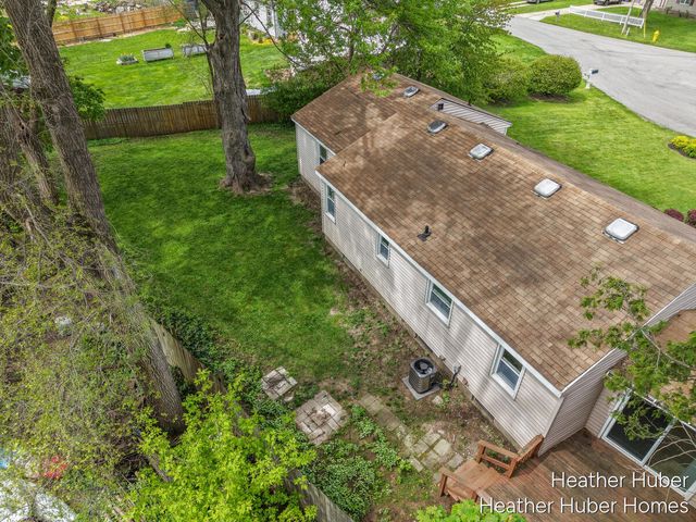 914 Foster Court, Grand Rapids, MI 49505
