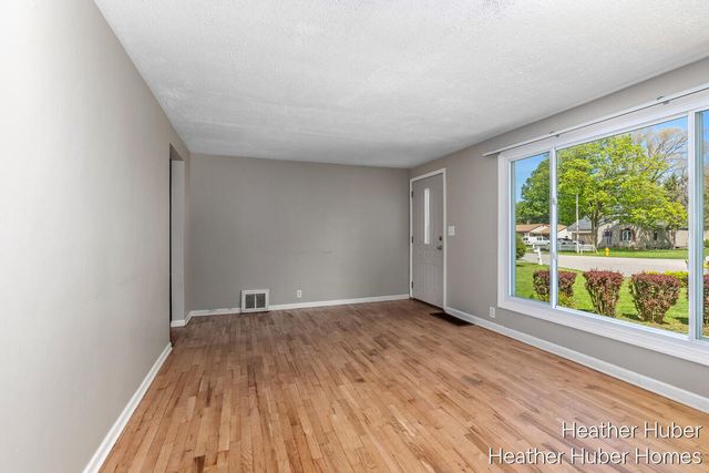 914 Foster Court, Grand Rapids, MI 49505