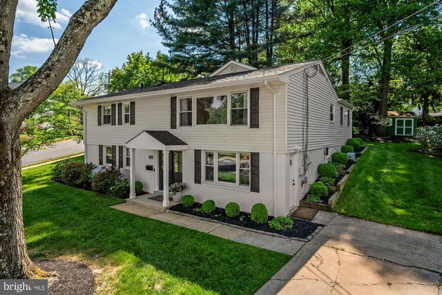 1109 HILLCREST DR SW, Vienna, VA 22180