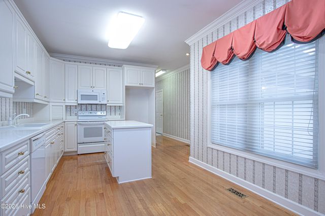 170 Pine Vista Drive, Pinehurst, NC 28374