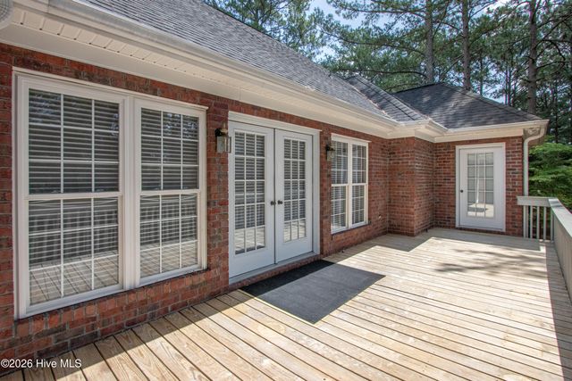 170 Pine Vista Drive, Pinehurst, NC 28374