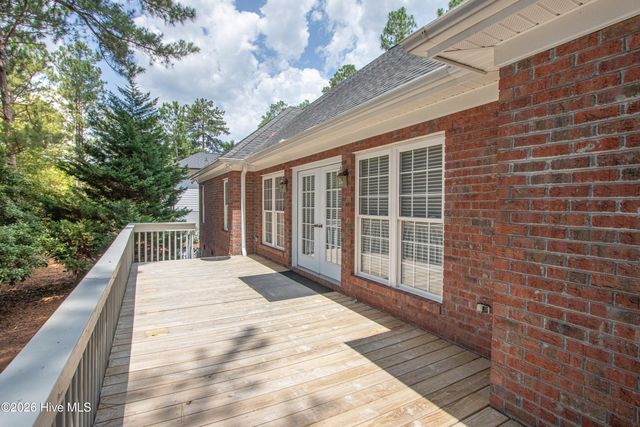 170 Pine Vista Drive, Pinehurst, NC 28374