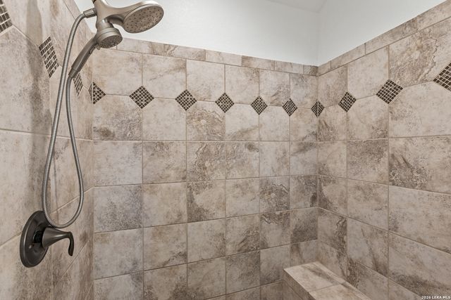 7626 HAYS HL, San Antonio, TX 78256