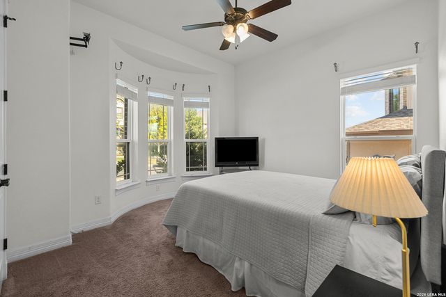 7626 HAYS HL, San Antonio, TX 78256