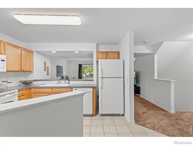 1014 Andrews peak Drive B105, Fort Collins, CO 80521