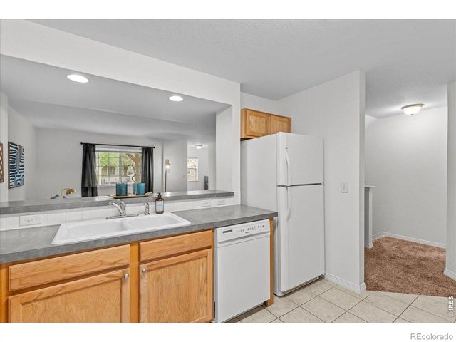 1014 Andrews peak Drive B105, Fort Collins, CO 80521