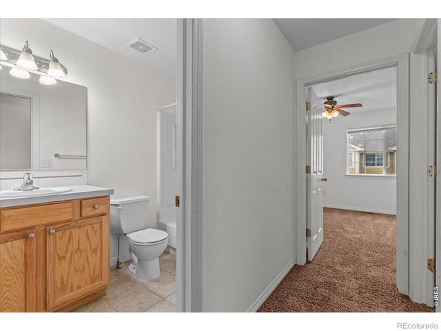 1014 Andrews peak Drive B105, Fort Collins, CO 80521