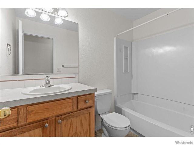 1014 Andrews peak Drive B105, Fort Collins, CO 80521