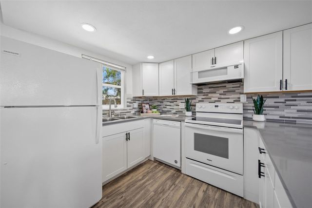 3519 WELLINGTON DRIVE, Holiday, FL 34691