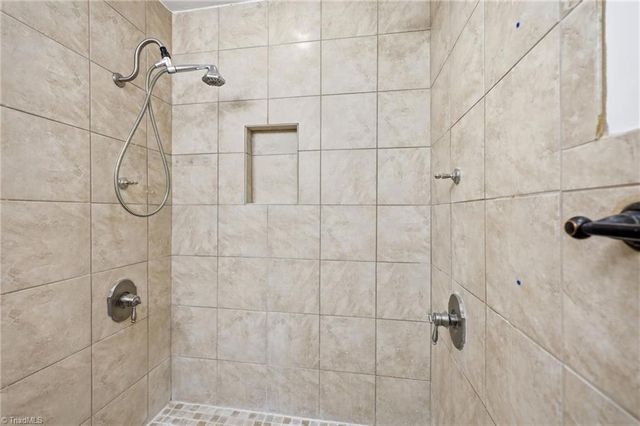 7106 Waterbury Drive, High Point, NC 27263
