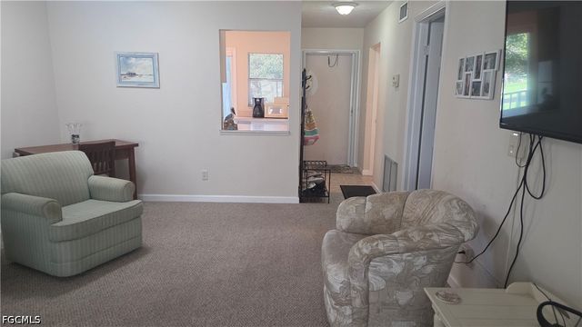 1422 Tropic TER, North Fort Myers, FL 33903