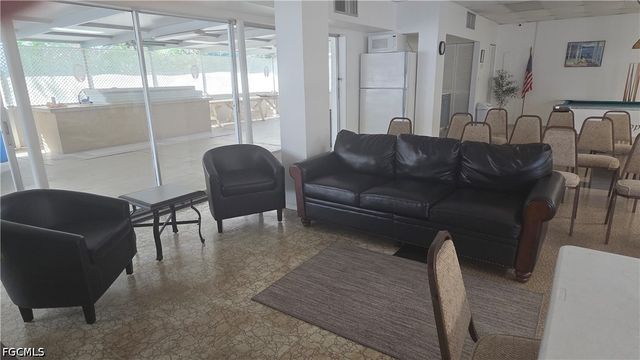 1422 Tropic TER, North Fort Myers, FL 33903
