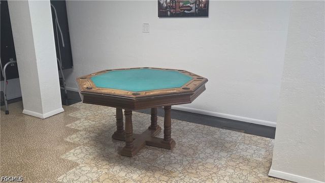 1422 Tropic TER, North Fort Myers, FL 33903
