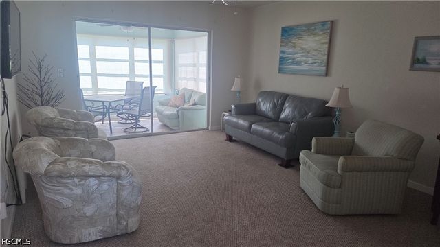 1422 Tropic TER, North Fort Myers, FL 33903