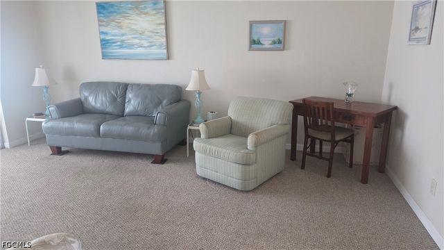 1422 Tropic TER, North Fort Myers, FL 33903