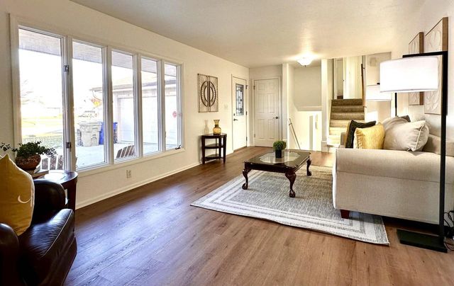 5207 39th STREET, Kenosha, WI 53144