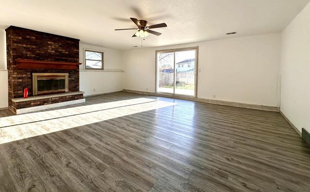 5207 39th STREET, Kenosha, WI 53144