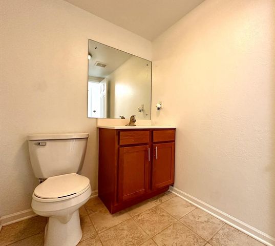 5207 39th STREET, Kenosha, WI 53144