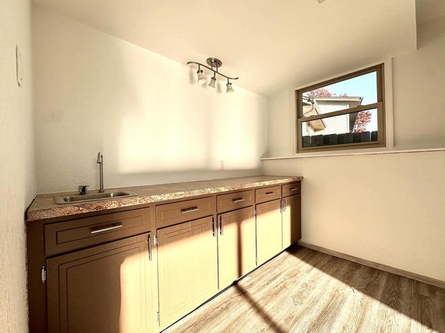 5207 39th STREET, Kenosha, WI 53144