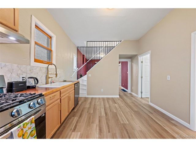 4316 Josephine St, Denver, CO 80216