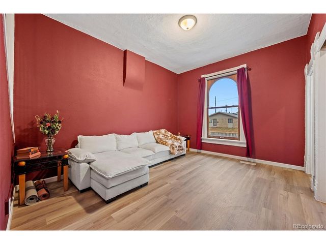 4316 Josephine St, Denver, CO 80216