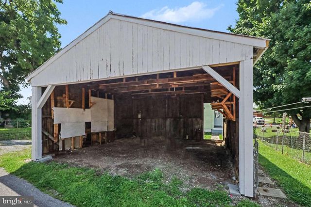 745 E WASHINGTON STREET, Chambersburg, PA 17201