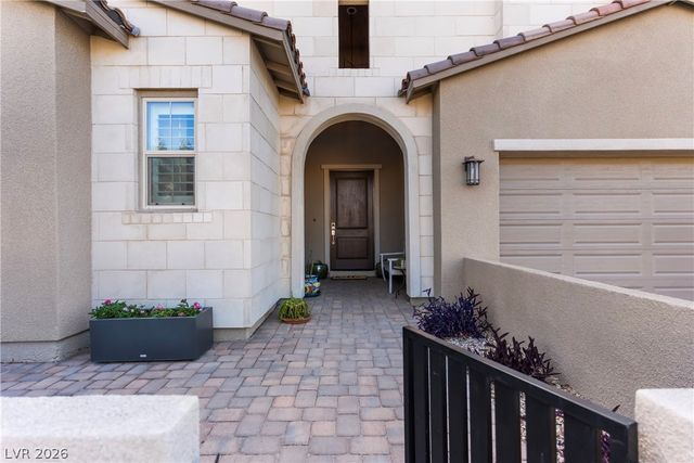 407 Gandara Street, Las Vegas, NV 89138