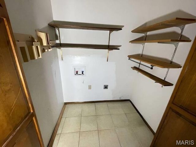 2074 Duclair Parkway, St Charles, MO 63303