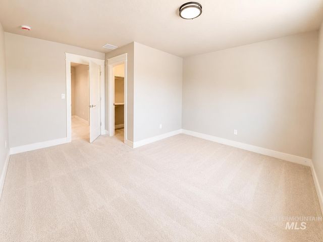 1110 S Recess Way, Kuna, ID 83634