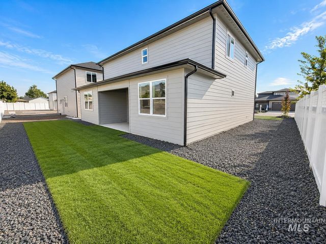 1110 S Recess Way, Kuna, ID 83634
