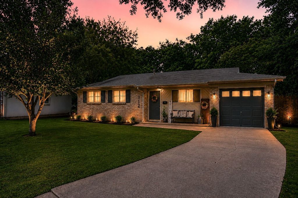 312 Gardenia Court, Burleson, TX 76028