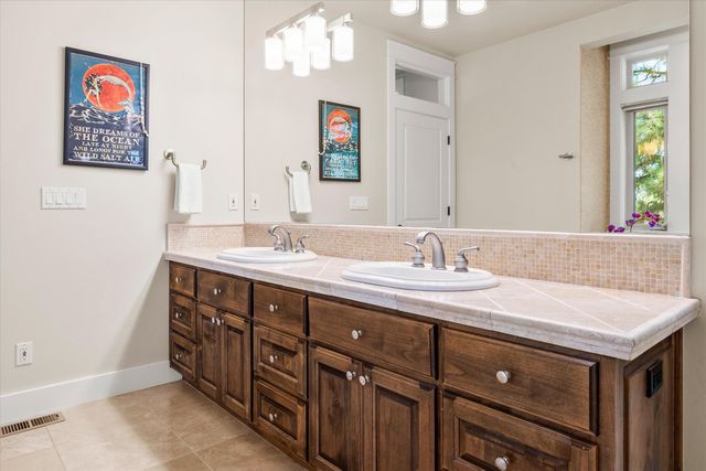 2589 NW Champion Circle, Bend, OR 97703