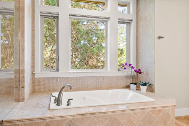 2589 NW Champion Circle, Bend, OR 97703