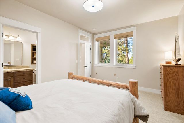 2589 NW Champion Circle, Bend, OR 97703