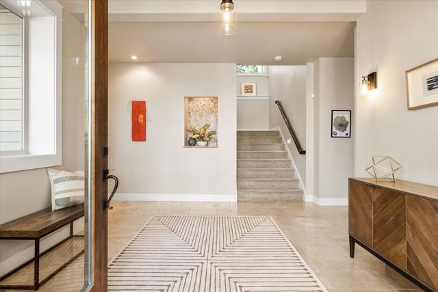 2589 NW Champion Circle, Bend, OR 97703