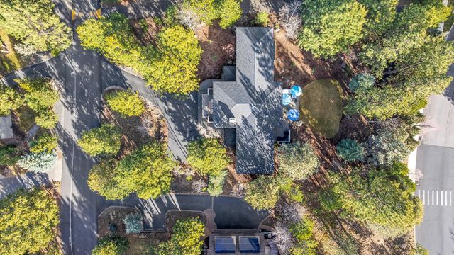 2589 NW Champion Circle, Bend, OR 97703