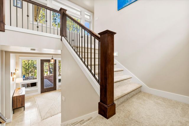 2589 NW Champion Circle, Bend, OR 97703