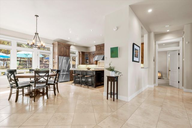 2589 NW Champion Circle, Bend, OR 97703